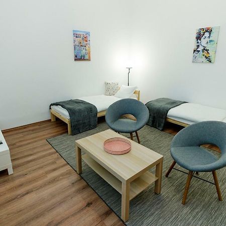 Sophie Apartman Eger Buitenkant foto