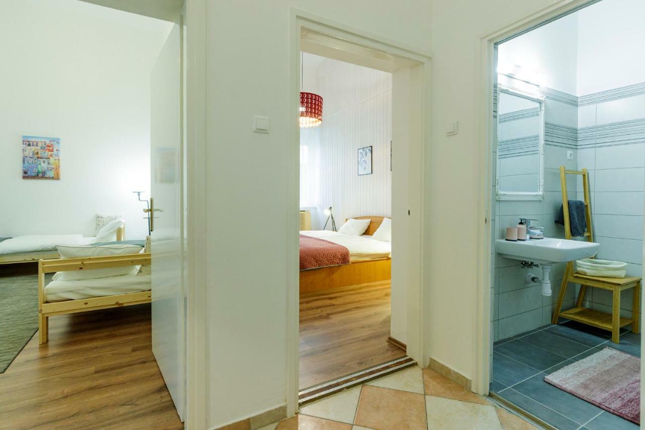 Sophie Apartman Eger Buitenkant foto
